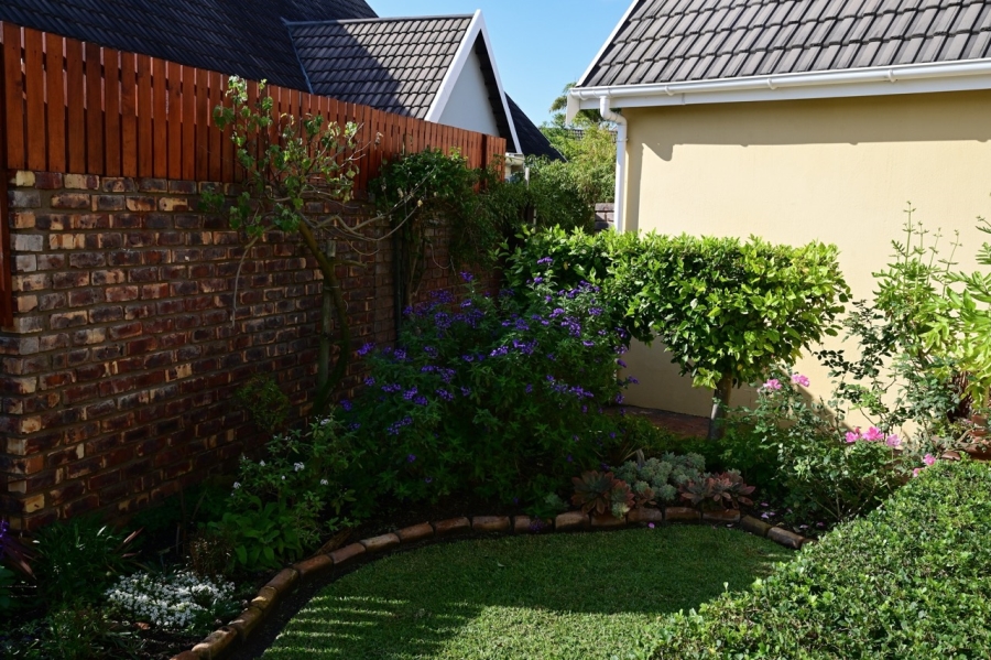 3 Bedroom Property for Sale in Sedgefield Island Village Western Cape